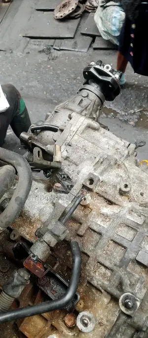 Nissan Rogue Gearbox/Transmission 2008-2011 4wheel Drive