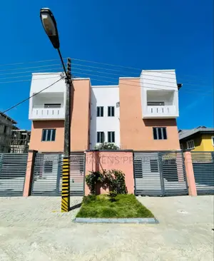 3bdrm Duplex in Ajah for sale