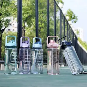 2000ml Souvenir Beautiful Water Bottle