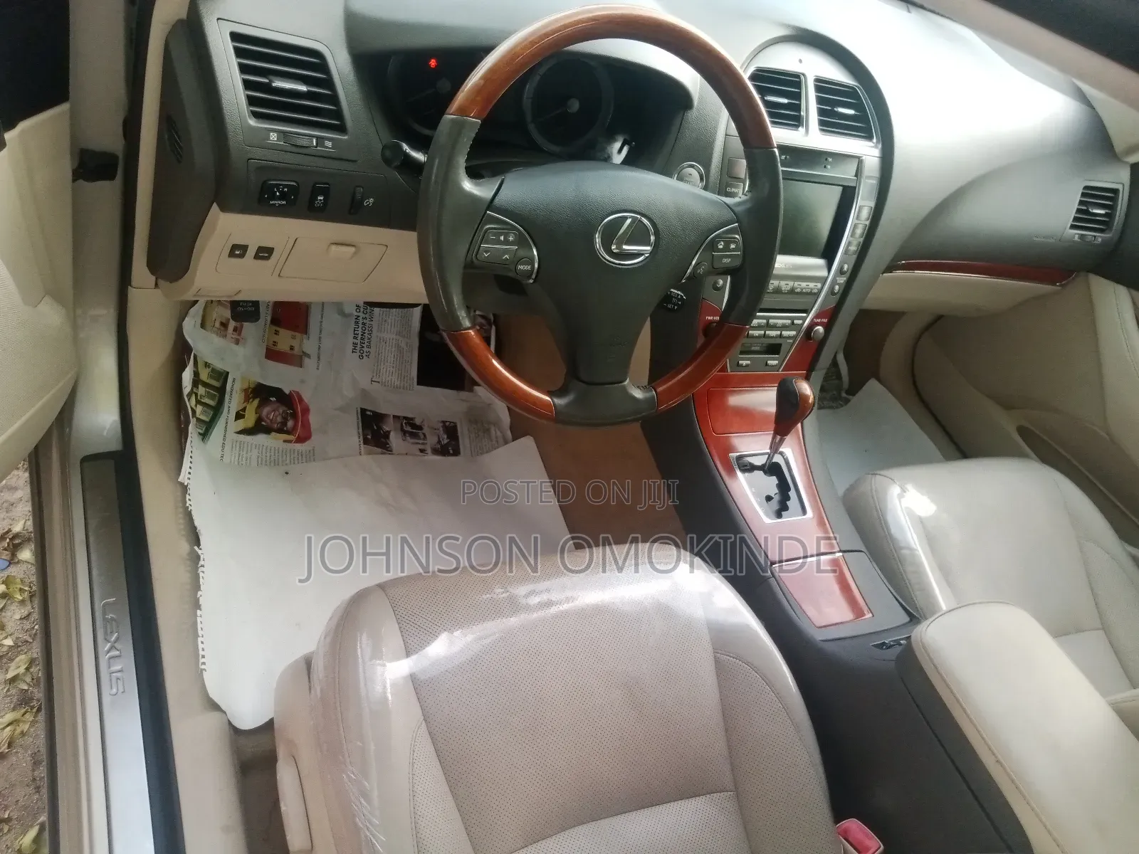 Lexus ES 350 2011 Gold