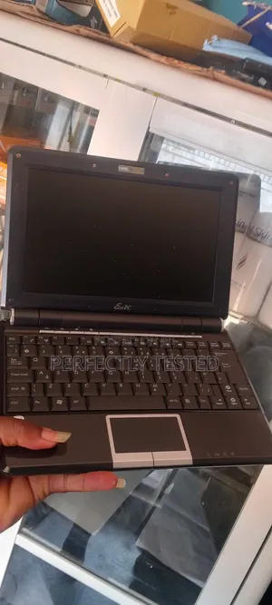 Laptop Asus 2GB Intel Atom HDD 160GB