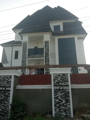 6bdrm Duplex in Efab Queens Gwarinpa for sale
