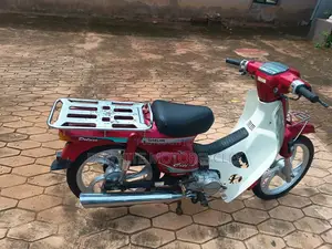 Daelim 2020 Red