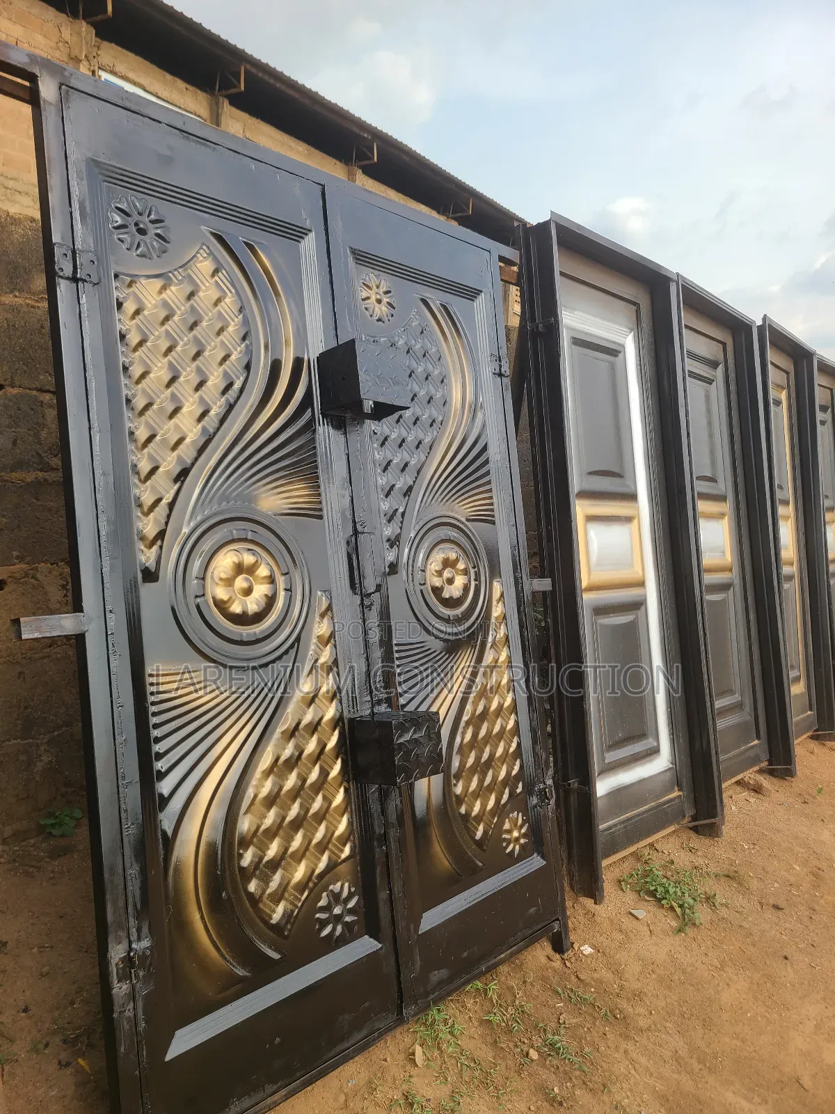 Beautiful Wrought-Iron Classical Gate , Doors and Handrails
