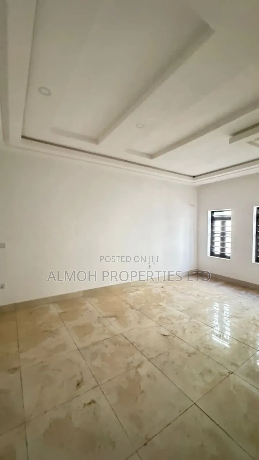 4bdrm Townhouse / Terrace in Apo Resettlement for rent
