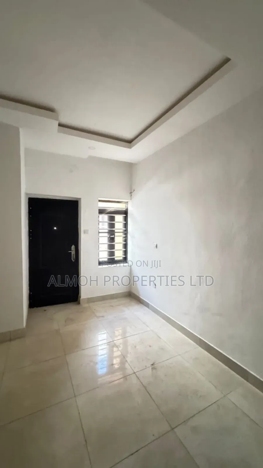 4bdrm Townhouse / Terrace in Apo Resettlement for rent