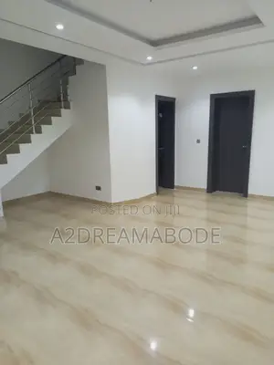 4bdrm Duplex in Surulere for rent