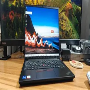 New Laptop Lenovo ThinkPad E14 G5 8GB Intel Core I5 SSD 512GB