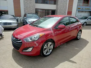 Hyundai Elantra GT 2013 Red