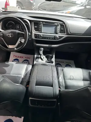 Toyota Highlander Limited Platinum 4dr SUV AWD (3.5L 6cyl 6A) 2014