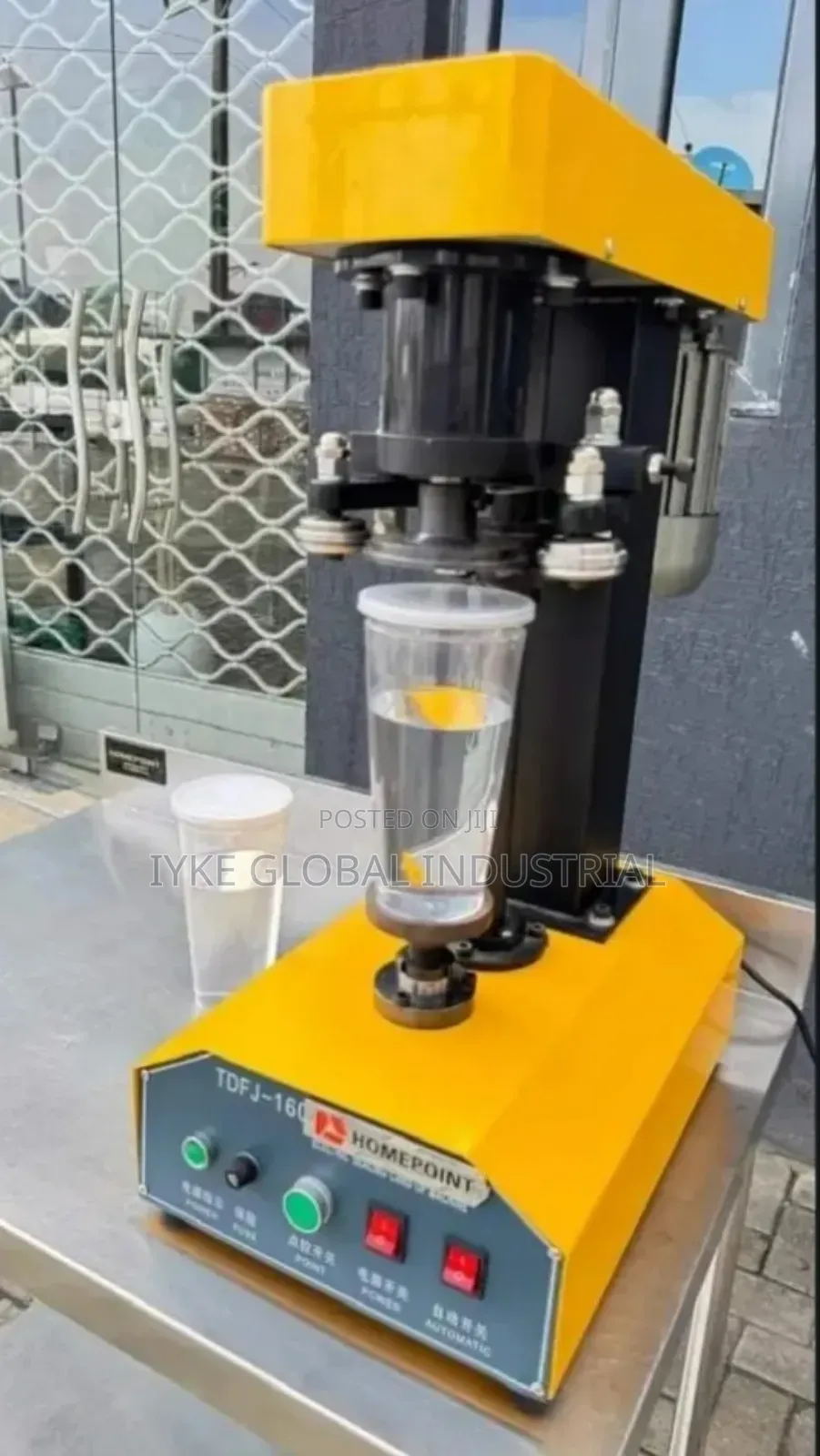 Can Sealing Machine