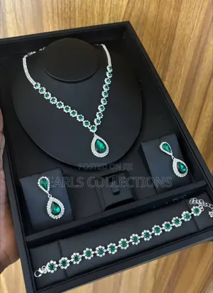 Women Jewelry Set