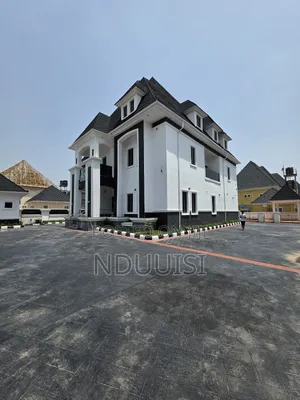 6bdrm Duplex in Efab Metropolis, Karsana for sale