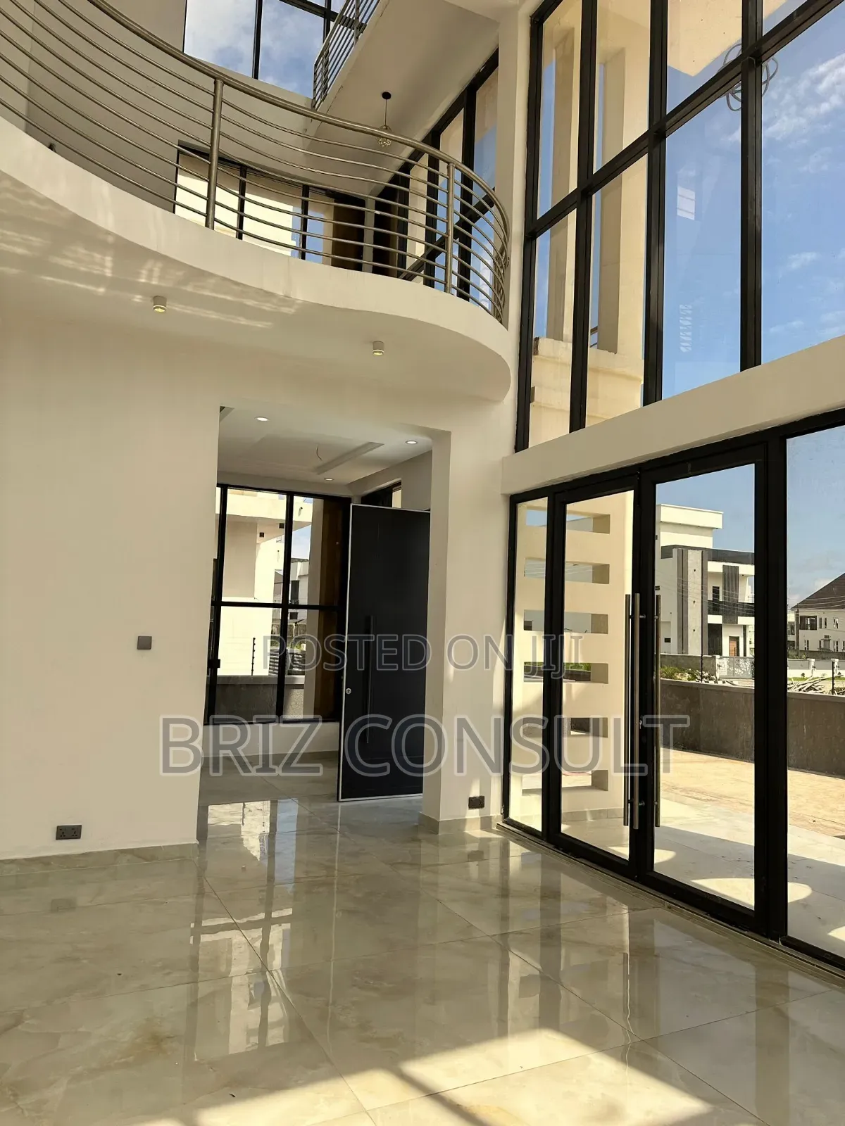 4 Bedroom With Bq + Pool