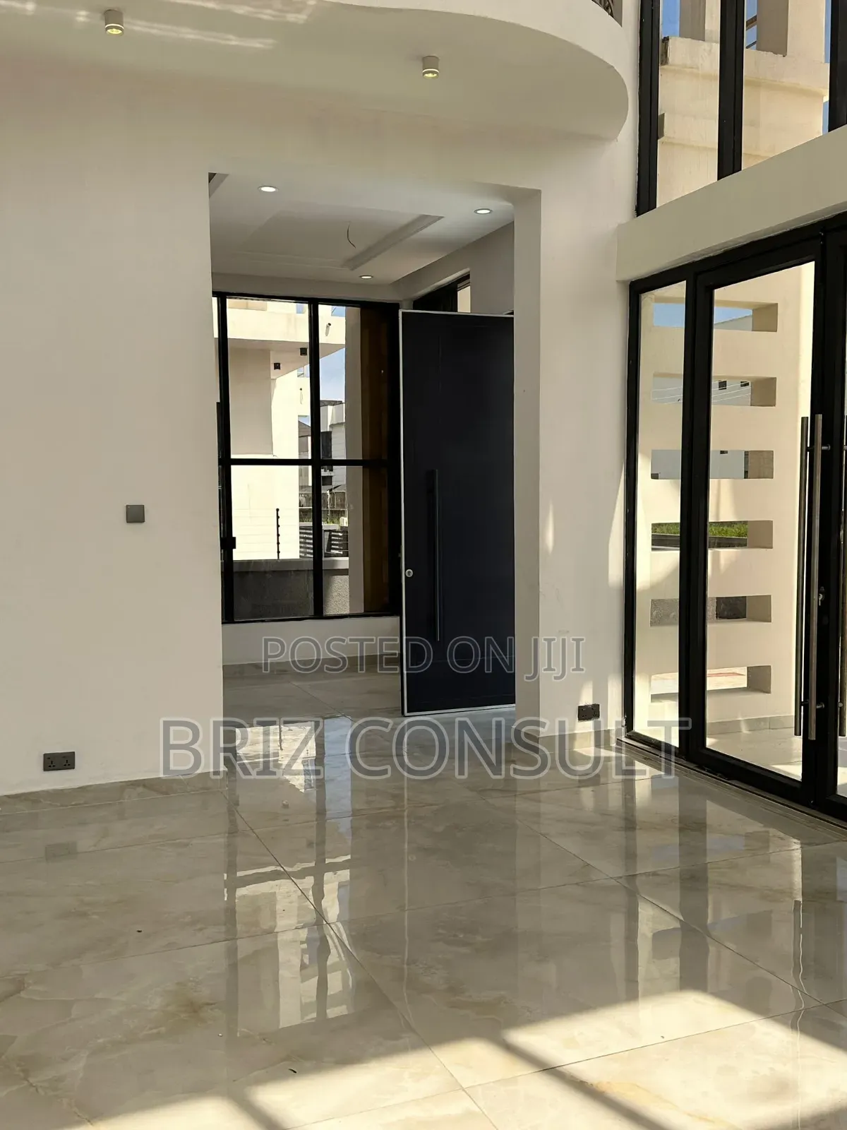 4 Bedroom With Bq + Pool