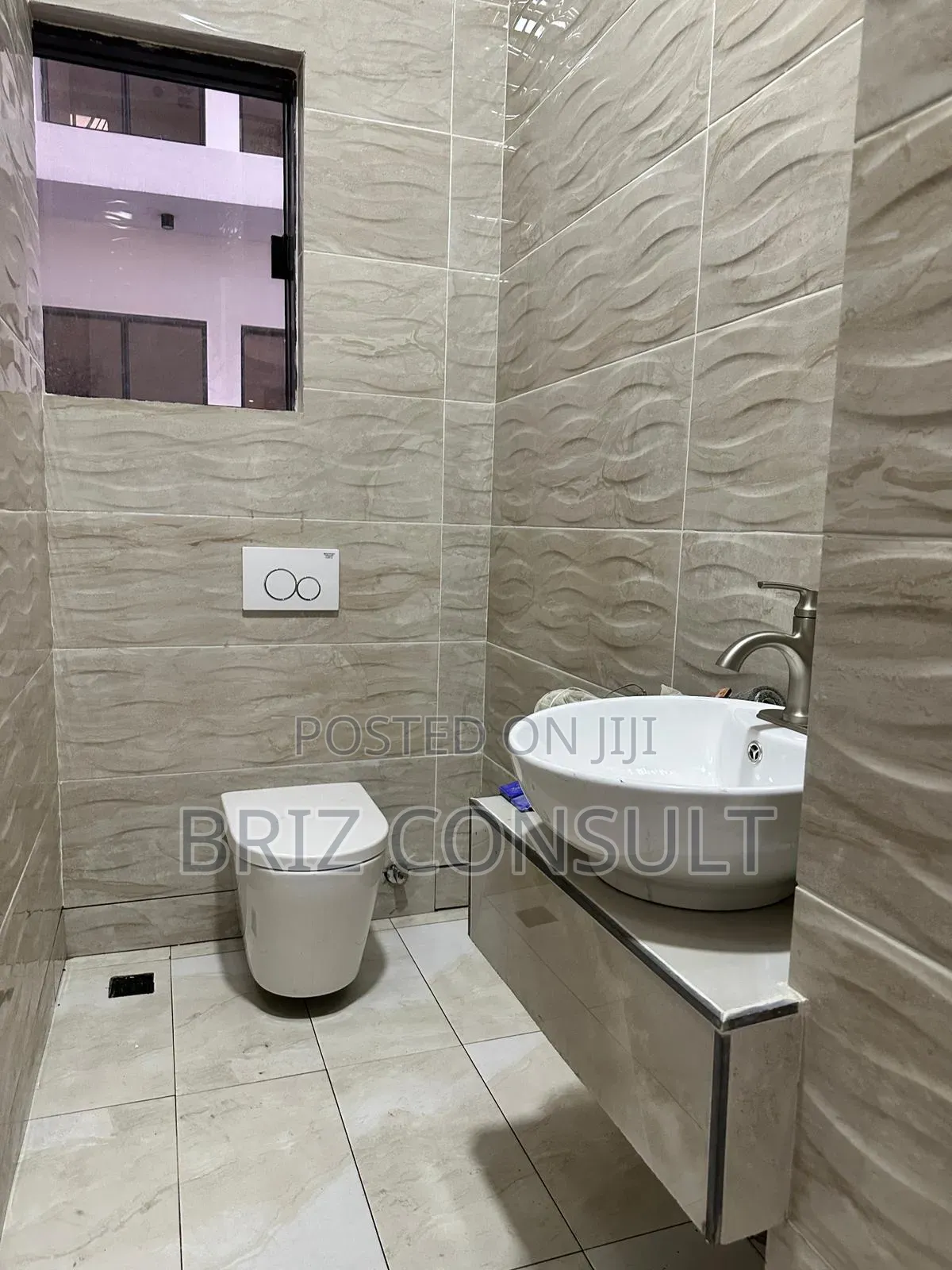 4 Bedroom With Bq + Pool