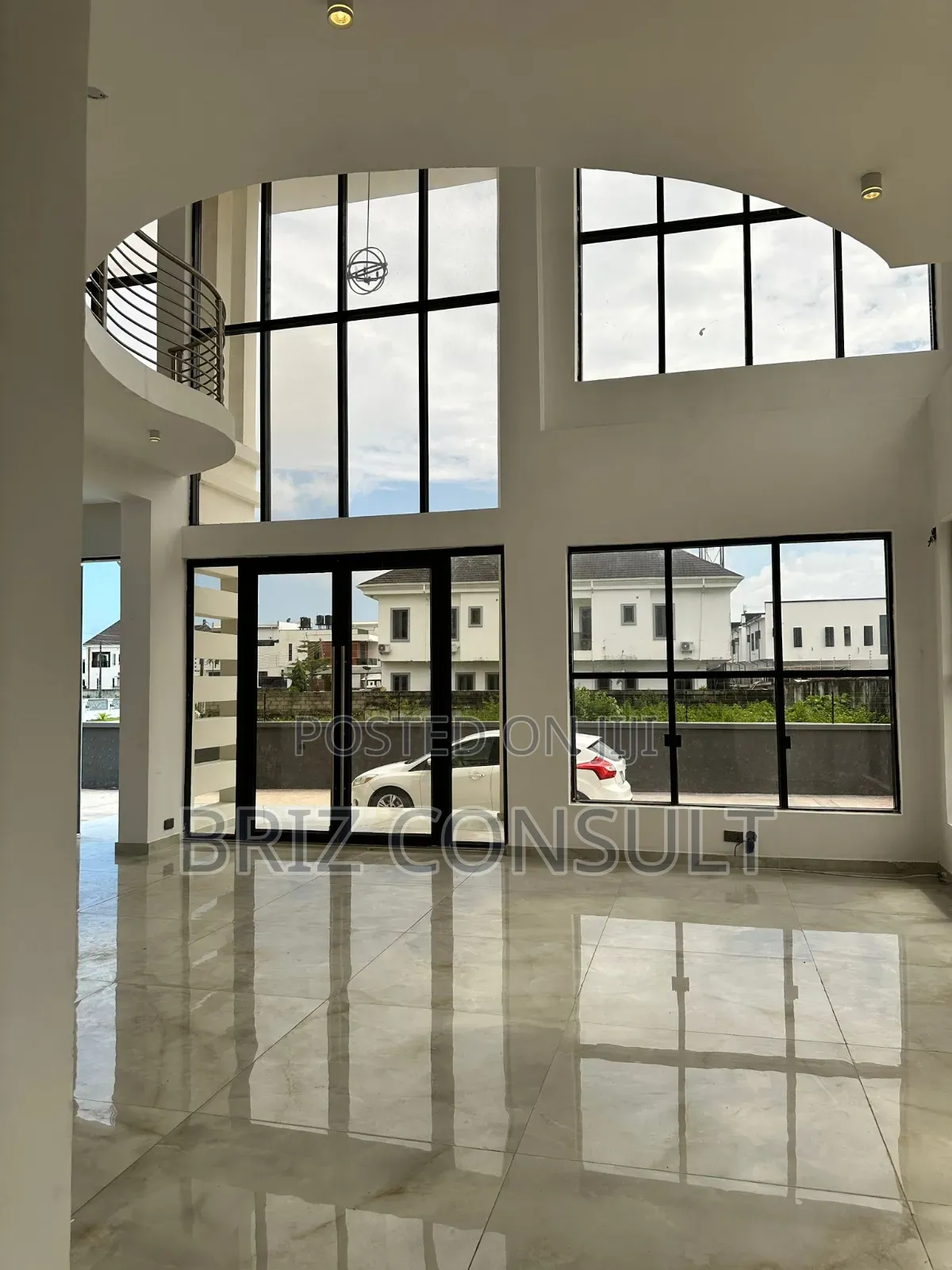 4 Bedroom With Bq + Pool