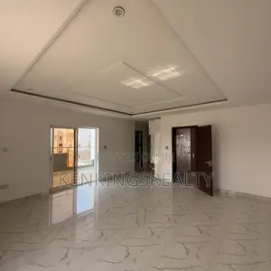 Photo - 5bdrm Duplex in Apo District for rent