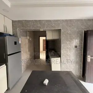 5bdrm Duplex in Apo District for rent