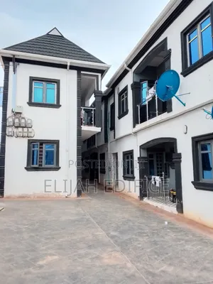 Furnished 1bdrm Block of Flats in First Gate, Ikorodu Garage for rent