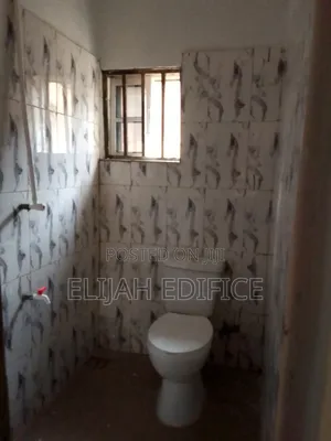 Furnished Studio Apartment in First Gate, Ikorodu Garage for rent