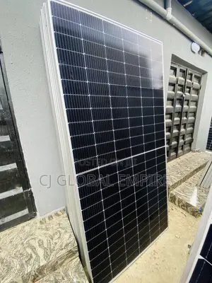 550w Sun Tech Solar Panel