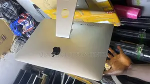 Desktop Computer Apple iMac 16GB Intel Core I5 SSD 256GB