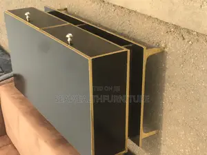 Center Table and 4 Stood