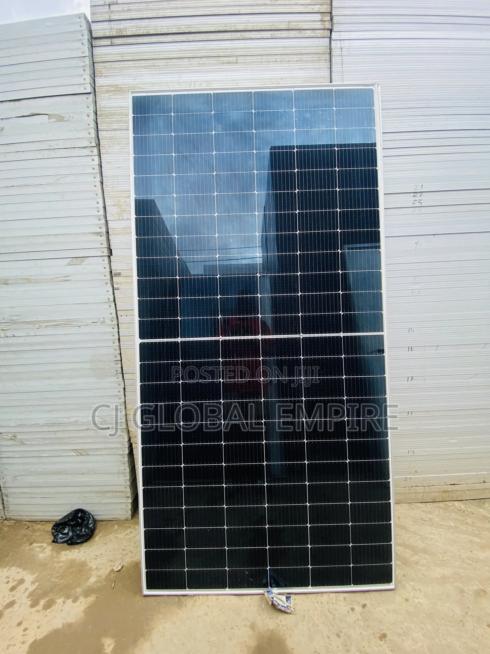 Jinko Solar Panel 700w