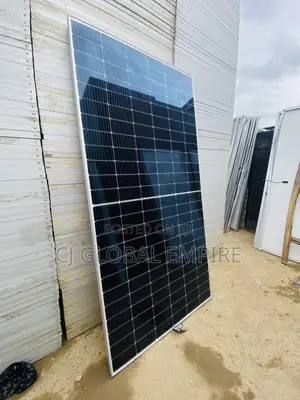 670w Canadian Solar Panel
