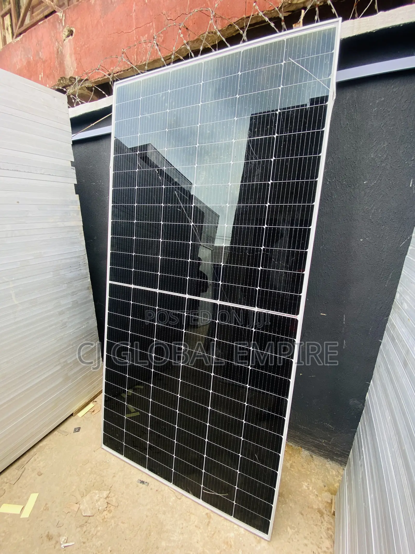 670w Canadian Solar Panel