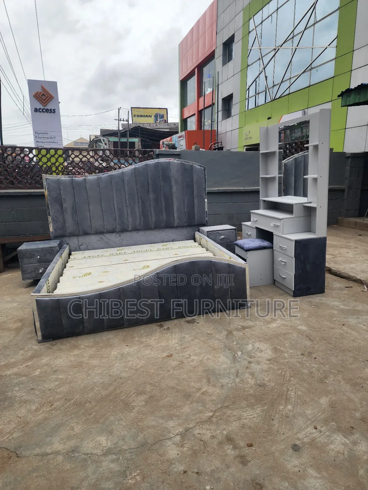 Light Grey 6by6 Bed With Dressing Mirror and Bed Sides.