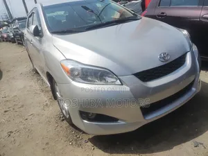 Toyota Matrix 2006 Silver