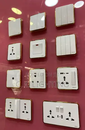 Uk White Gold Socket and Switches
