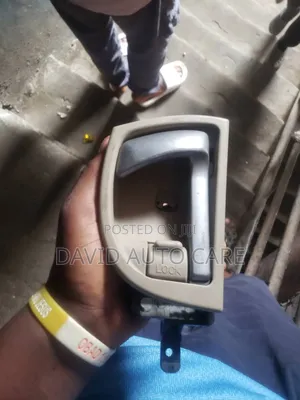 Inner Hand Hyundai Santafe 2013
