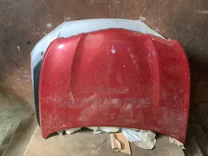 Bonnet Hyundai Sonata 2013