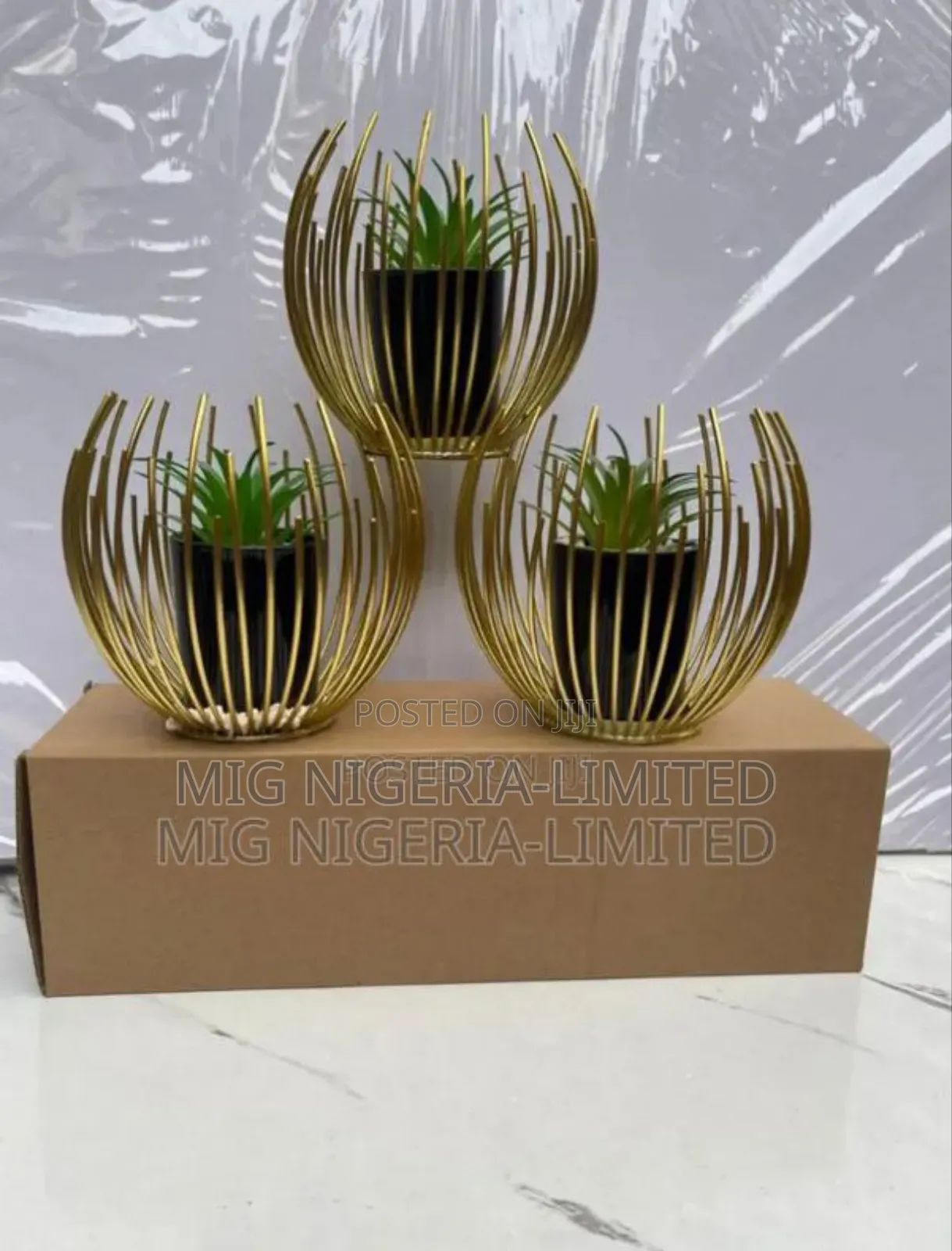 Artificial Table Top Decor Flowers Ceramic Pot Green Flower