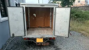 Piaggio 2003 Red