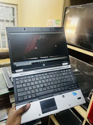 Laptop HP EliteBook 8440P 4GB Intel Core I7 HDD 320GB