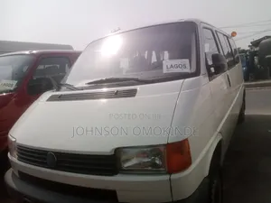 Volkswagen Transporter 2003 White