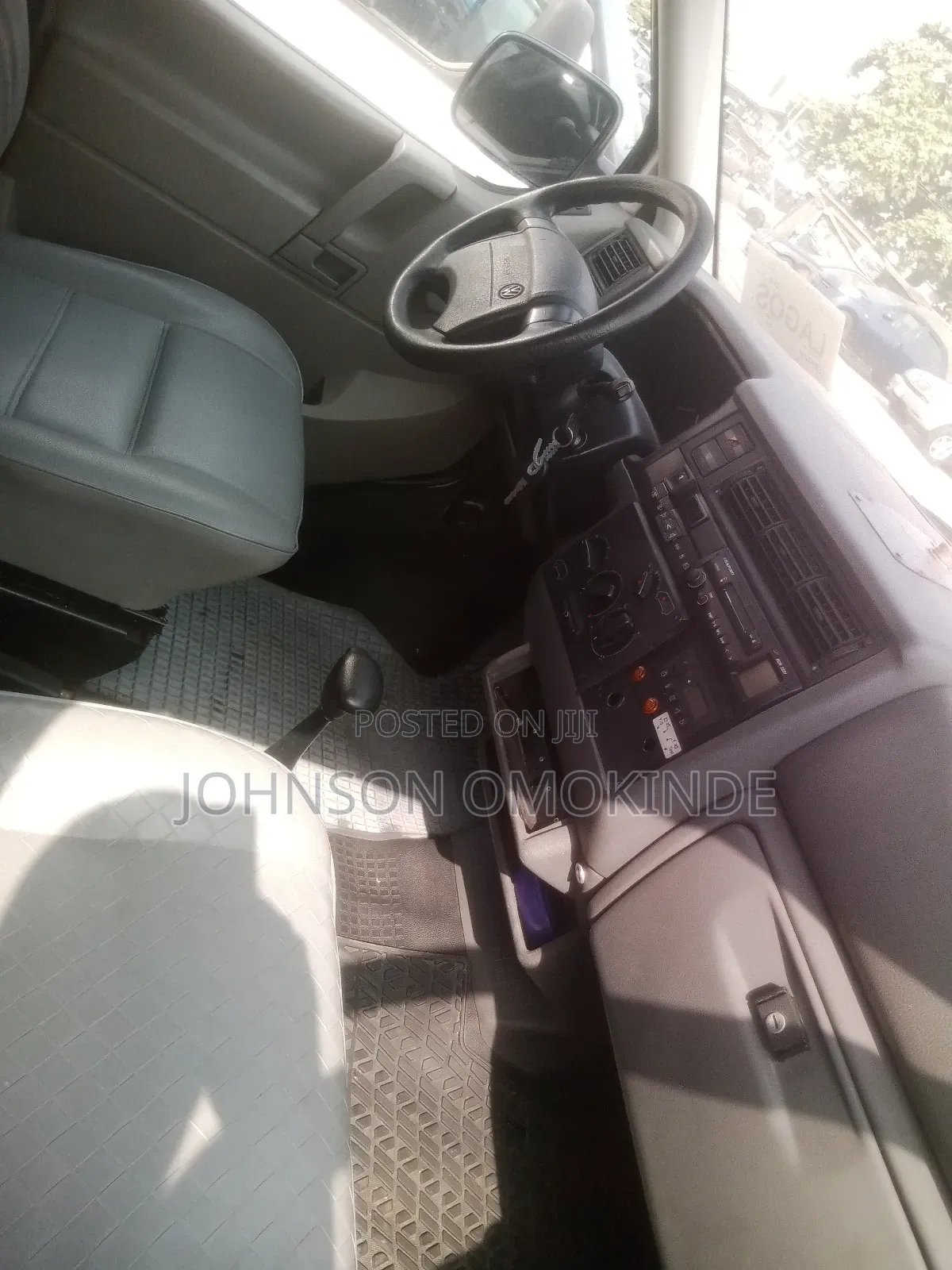 Volkswagen Transporter 2003 White