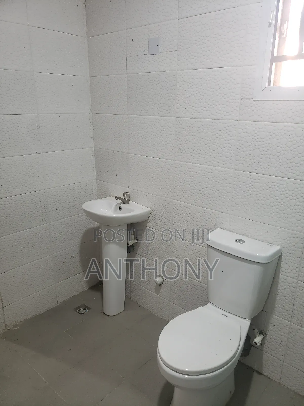 Furnished 4bdrm Block of Flats in Praisehill Estate, Obafemi-Owode