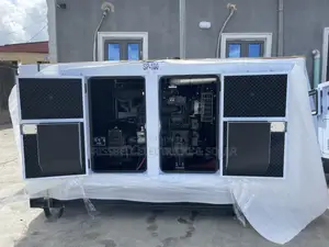 Original England Perkins Soundproof Diesel Generator 100kva