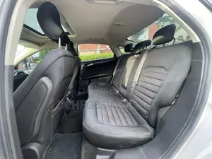 Ford Fusion SE FWD 2016 White