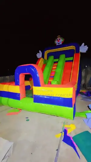 Bouncing Castle With Slides