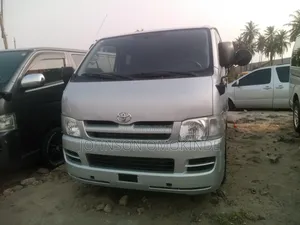 Toyota HiAce 2010 Grey