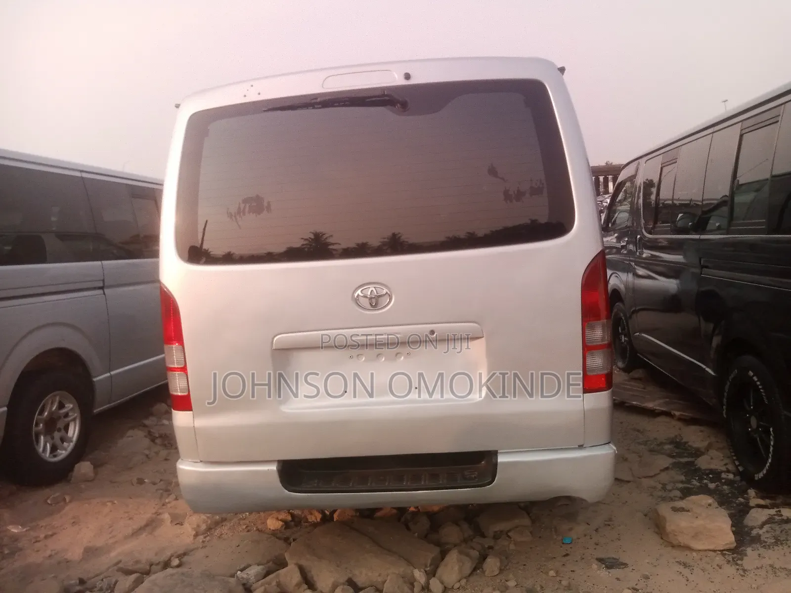 Toyota HiAce 2010 Grey