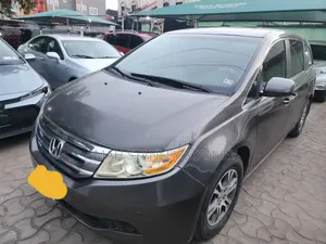 Honda Odyssey 2012 Gray