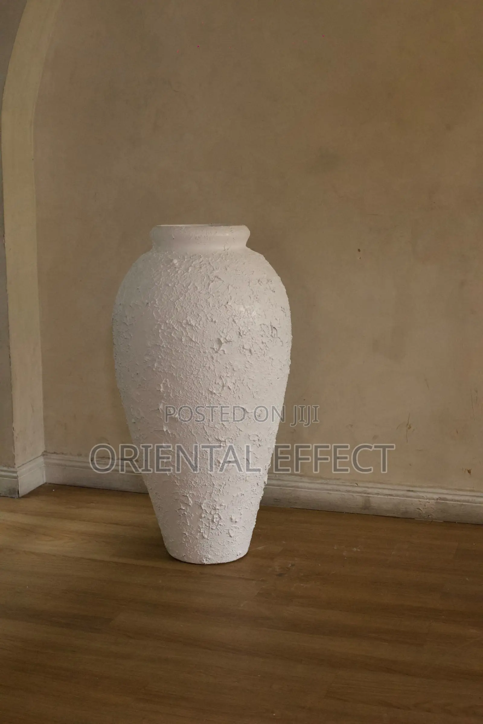 Big Nyx Pot (Textured White)