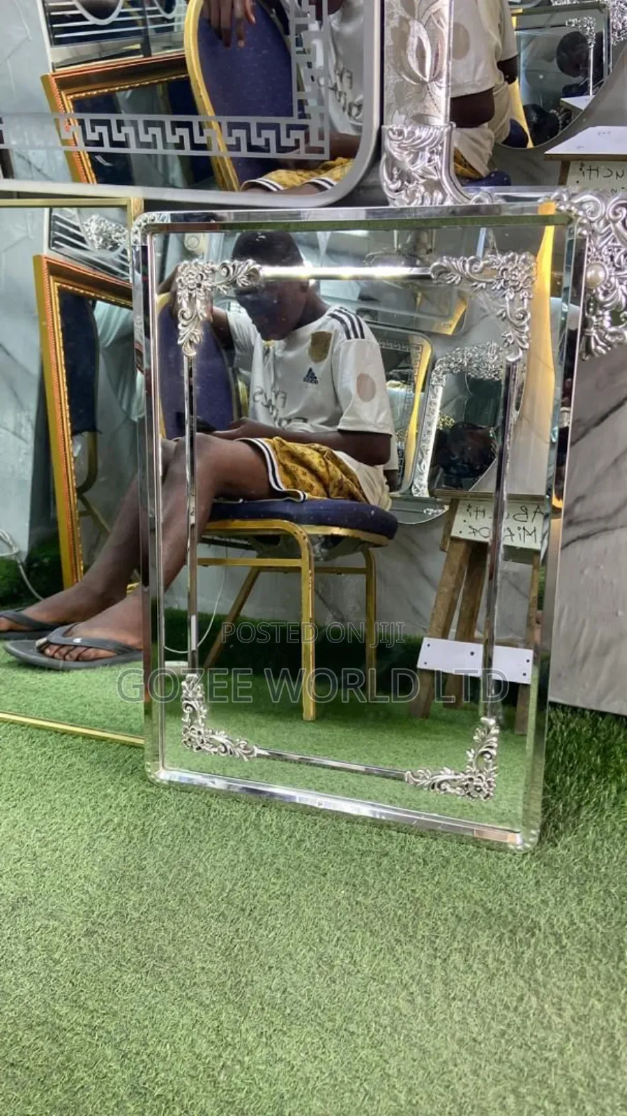Silver Mirror Without Light